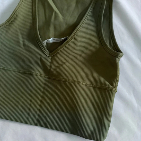 114 🆕💚 Lululemon Power Pivot Tank Ribbed - Bronze Green - Picture 7 of 10